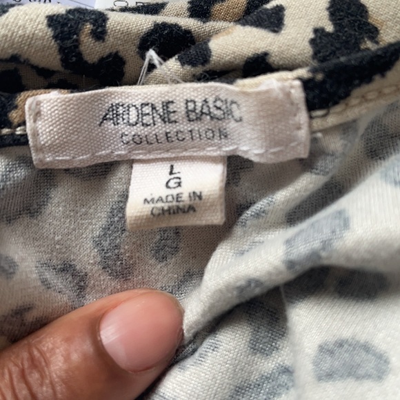 ARDENE LÉOPARD TOP SIZE LARGE - Picture 4 of 4